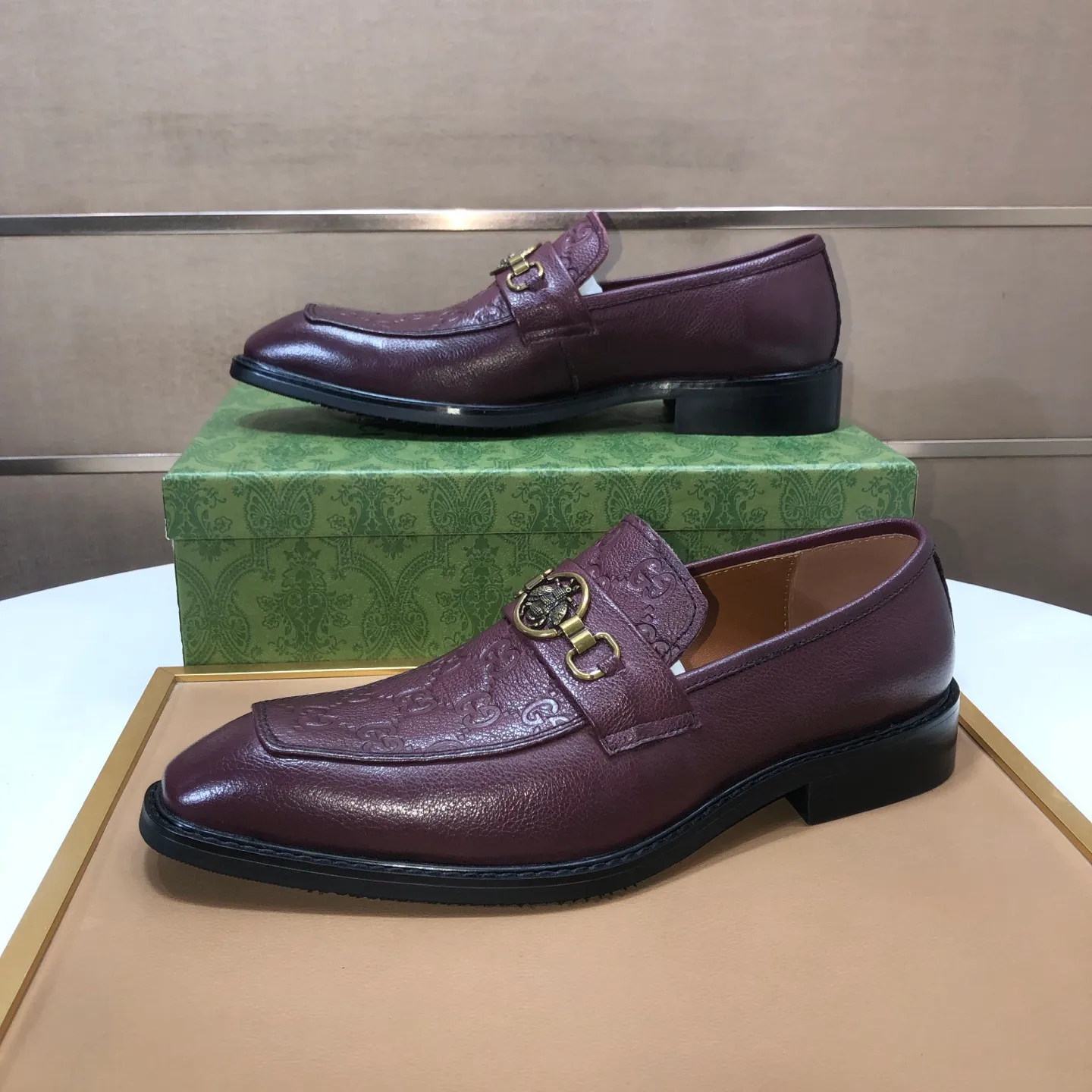 Men's men's shoes💰460💰【GUCCI】 (Niuli) new style🍀Gucci* - top version Gucci new leather shoes! It is made of imported original materials and has a comfortable first layer of cowhide lining! Original wear-resistant rubber outsole! High quality products! Code number 38-45 (45 customized)